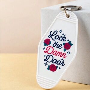 NWT Lock The Damn Door White with Flowers Motel Style Keychain Keyring, Fun Gift